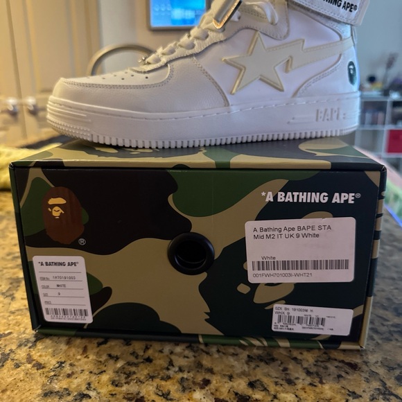 Bapesta White MidTop Sneaker - Picture 1 of 15